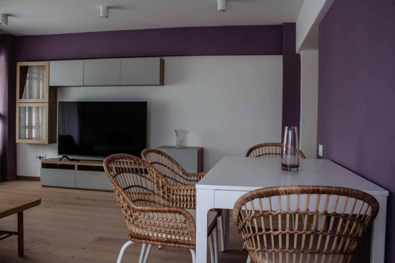Eurocomfort Apartments Piatra Neamţ Екстериор снимка