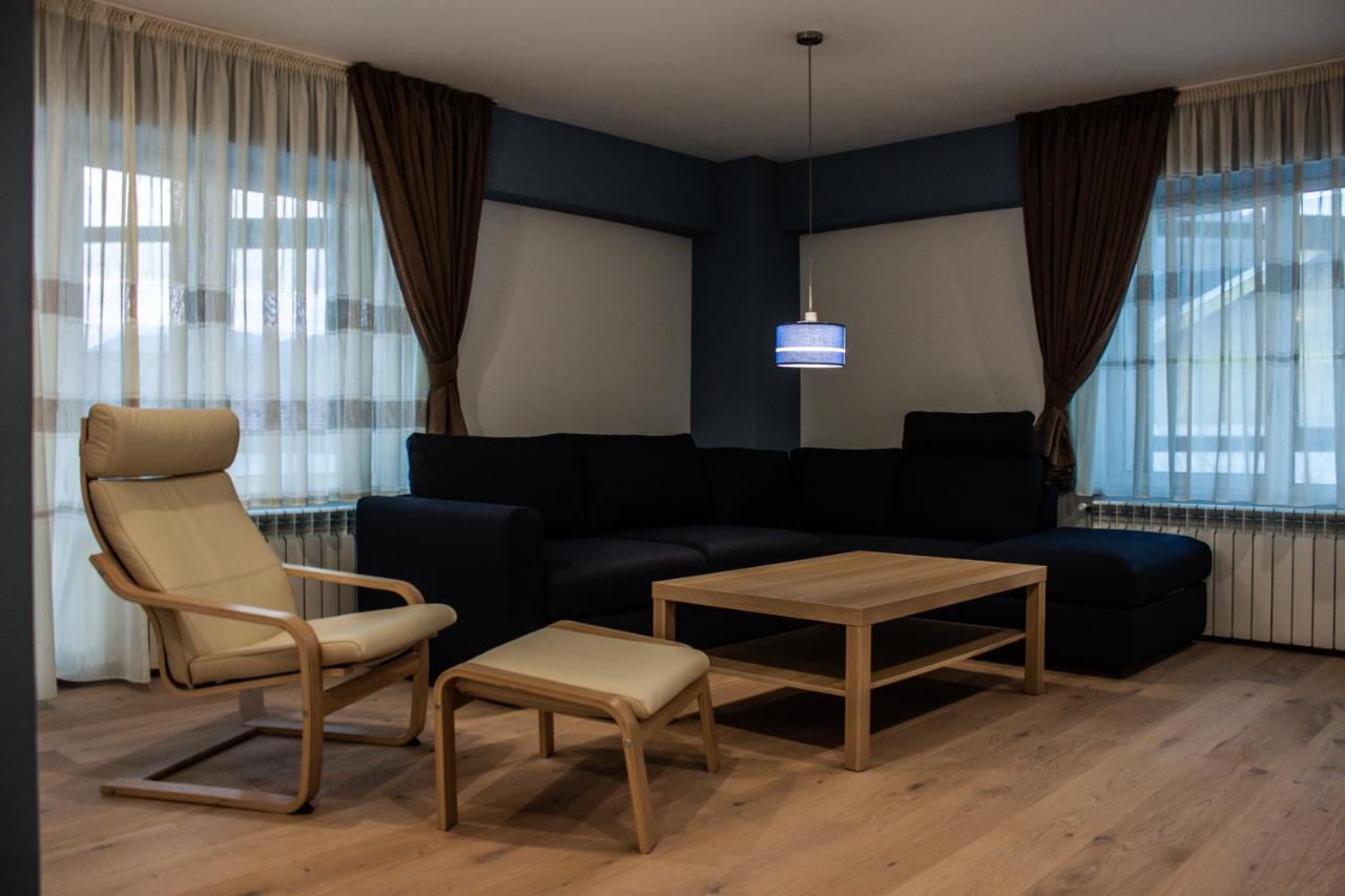 Eurocomfort Apartments Piatra Neamţ Екстериор снимка