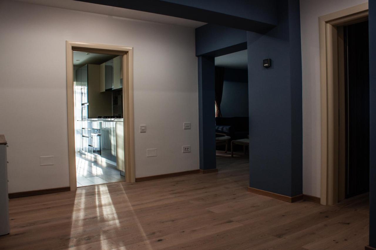 Eurocomfort Apartments Piatra Neamţ Екстериор снимка