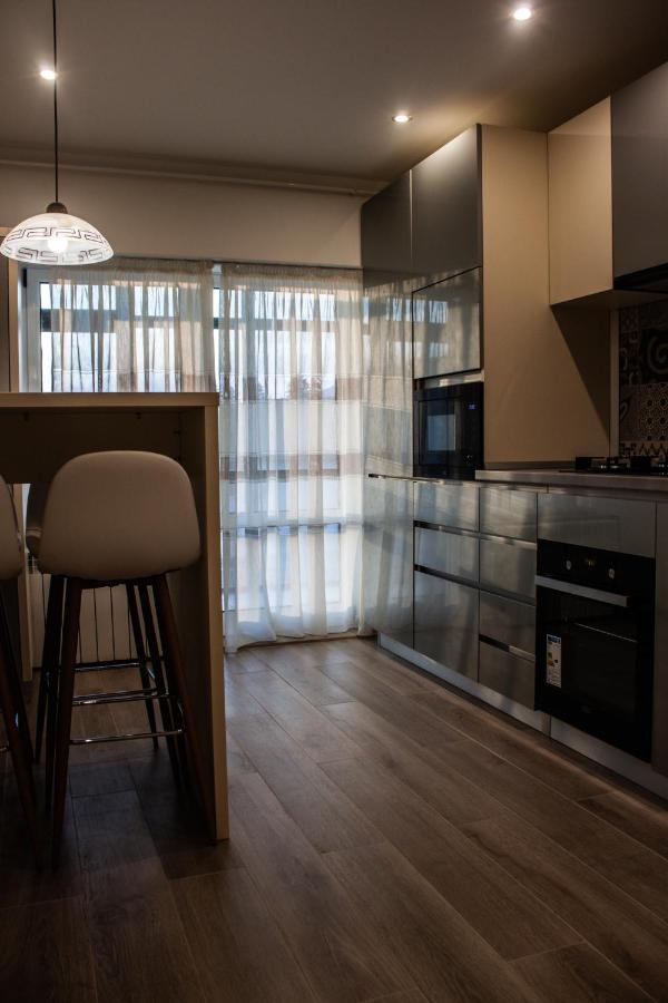 Eurocomfort Apartments Piatra Neamţ Екстериор снимка