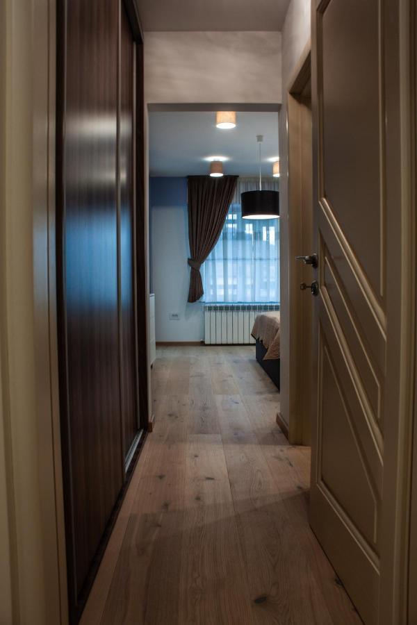 Eurocomfort Apartments Piatra Neamţ Екстериор снимка